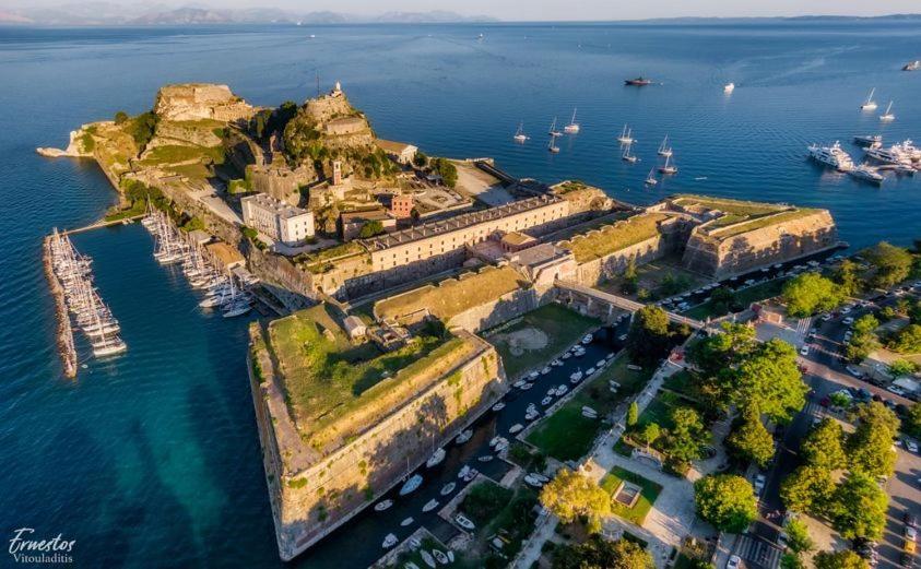 Апартаменты Sun Corfu Near The Airport Экстерьер фото